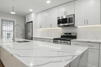 4163 Laconia Ave, Bronx, NY 10466