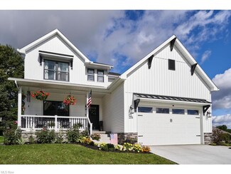 1104 Dogwood Dr, Orrville, OH 44667
