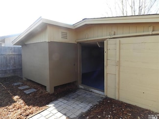 935 Cecelia Dr, Glen Ellen, CA 95442