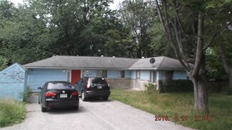 2530 E Eastgate Ln, Bloomington, IN 47408