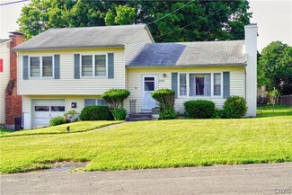209 Edna Rd, Syracuse, NY 13205