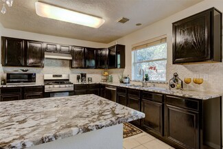 19403 Kelly Timbers Dr, Humble, TX 77346