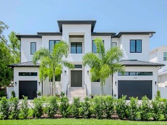 4825 W Sunset Blvd, Tampa, FL 33629