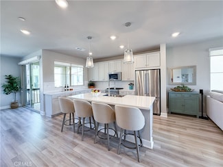 7270 Crystal Dr, Huntington Beach, CA 92648