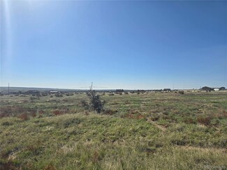 1904 E Spanish Lady Ln, Pueblo West, CO 81007