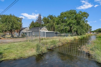 847 C Ave, Terrebonne, OR 97760