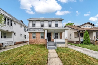 1561 E 204th St, Euclid, OH 44117