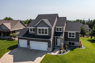 1457 Echo Ridge Rd SW, Rochester, MN 55902