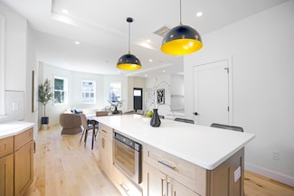 59 Dartmouth St Unit C, Somerville, MA 02145