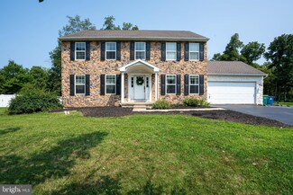 3260 Dovecote Dr, Quakertown, PA 18951