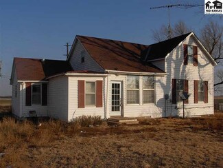 3128 W Salemsborg Rd, Lindsborg, KS 67456