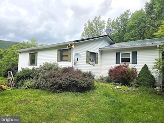 290 Beaverdam Rd, Claysburg, PA 16625