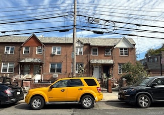 24-11 37th Ave, Long Island City, NY 11101