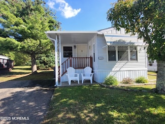 34 Cypress Ln, Barnegat Township, NJ 08005