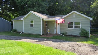 10472 Ravine Rd, Otsego, MI 49078