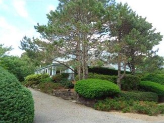63 Shore Dr W, Mashpee, MA 02649