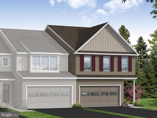 124 Magnolia Dr, Middletown, PA 17057