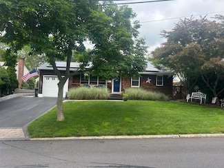 16 Capitol Place, Huntington Station, NY 11746