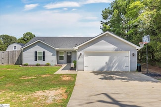 1731 Currys Lake Rd, Gray Court, SC 29645