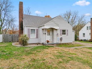 4617 17th St NW, Canton, OH 44708