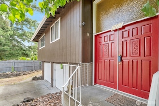 1102 Tule Lake Rd S, Tacoma, WA 98444