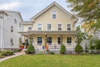91 Saint Paul St, North Smithfield, RI 02896