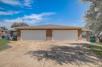 21633 Boggy Ford Rd, Lago Vista, TX 78645