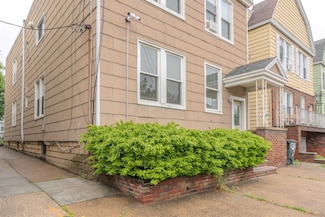 133 W 5th St Unit 1, Bayonne, NJ 07002