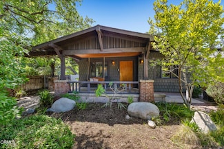 1229 N Sierra Bonita Ave, Pasadena, CA 91104