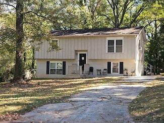 1820 Glenhaven Cir, Decatur, GA 30035