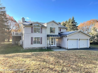 1246 Glade Dr, Long Pond, PA 18334