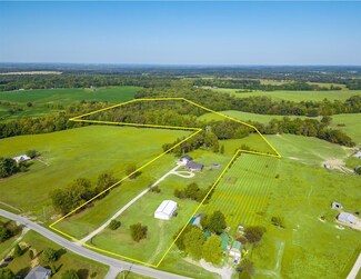 768 Bucksville Rd, Auburn, KY 42206