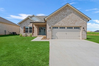 2598 Carter Farms Rd, Bowling Green, KY 42103