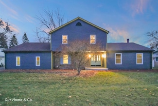 3971 Peppermill Ln, Bay City, MI 48706