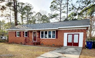 1902 Kingston Dr, Kinston, NC 28501