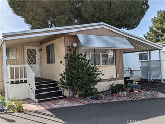 220 S Elk St Unit 14, Hemet, CA 92543