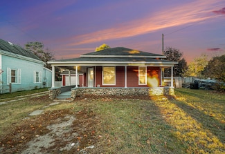 212 Jordan St, East Jordan, MI 49727