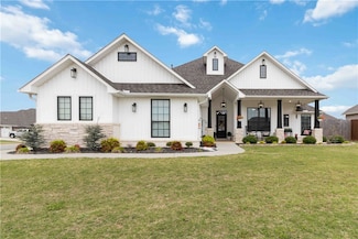 1904 Tull Dr, Pea Ridge, AR 72751
