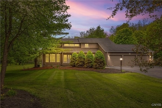 3313 Thompson Rd, Cazenovia, NY 13035