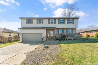 3473 Tall Oaks Ln, Youngstown, OH 44511