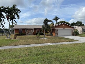 8249 Little Beth Dr E, Boynton Beach, FL 33472