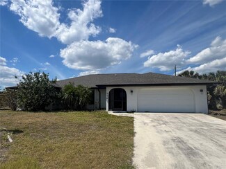 176 N Waterway Dr NW, Port Charlotte, FL 33952