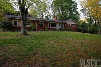 1072 16th Ave NW, Hickory, NC 28601