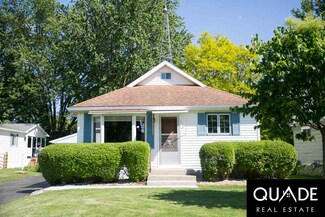 336 Second St, Fox Lake, WI 53933