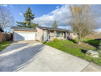 4165 Wood Ave, Eugene, OR 97402