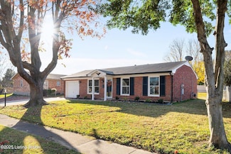 5402 Winslow Dr, Louisville, KY 40272