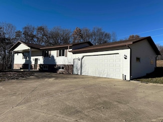 2361 Allan Drive Rd, Decorah, IA 52101