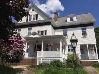 16 Maple Ave, Upton, MA 01568