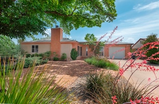 1416 Bryn Mawr Dr NE, Albuquerque, NM 87106