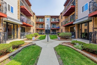 4550 W 57th St Unit 3B1, Chicago, IL 60629